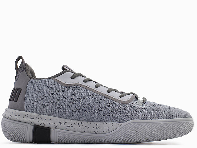 PUMA バスケットボール　LEGACY LOW（レガシー・ロー） 29㎝　中古 Puma Legacy Low Shoes | Goalinn