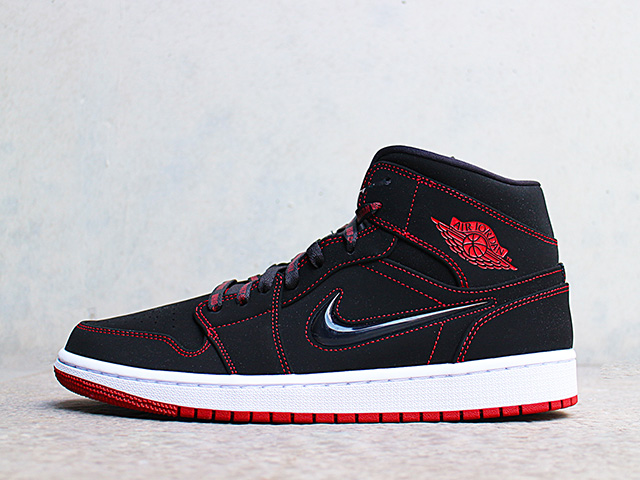 AIR JORDAN 1 MID FEARLESS “COME FLY WITH ME”01
