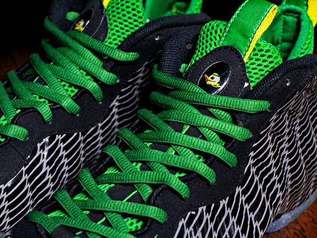 AIR FOAMPOSITE ONE PREMIUM UO QS “OREGON DUCKS”01