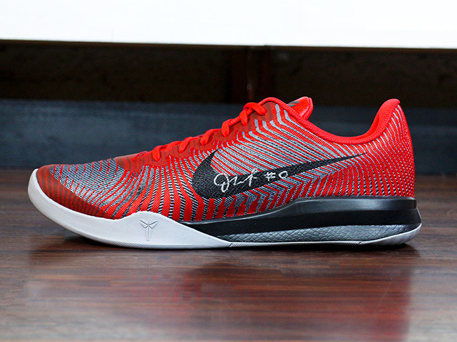 KB MENTALITY 2 “D’ANGELO RUSSELL AUTOGRAPH”01