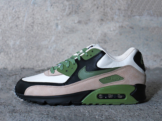 AIR MAX 90 NRG “LAHAR ESCAPE”01