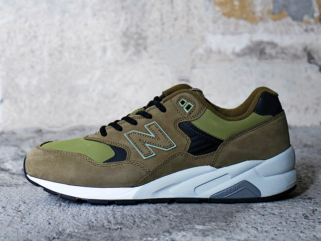CMT580BM “OLIVE”01