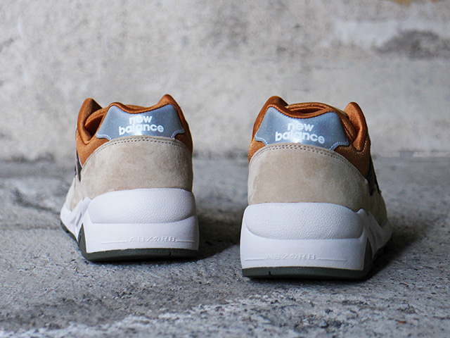 CMT580 “BEIGE”01