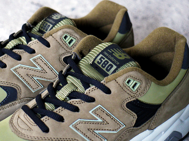 CMT580BM “OLIVE”01