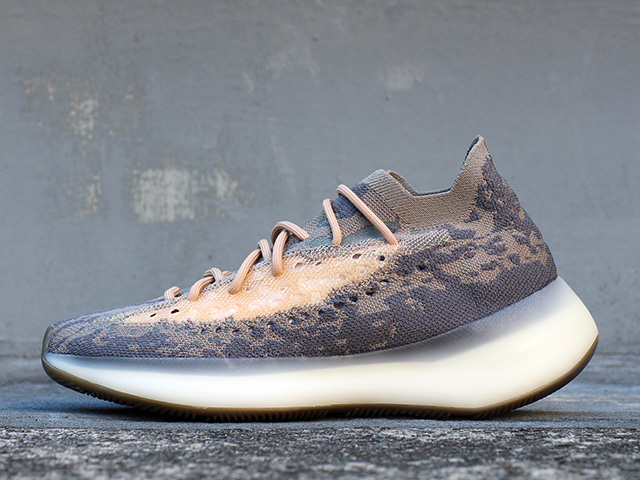 YEEZY BOOST 380 “MIST”01