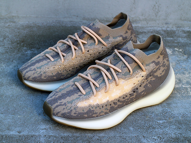 YEEZY BOOST 380 “MIST”01