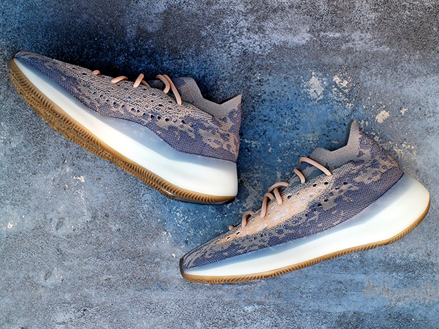 YEEZY BOOST 380 “MIST”01