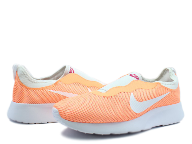 WMNS TANJUN SLIP 902866-100 - 1