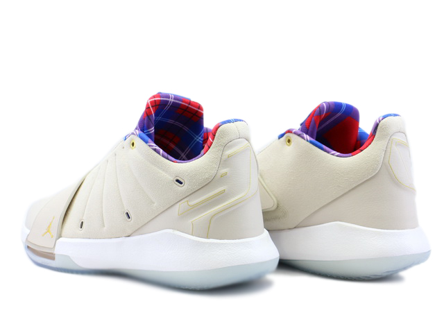 JORDAN CP3.11 AA1272-006 - 2