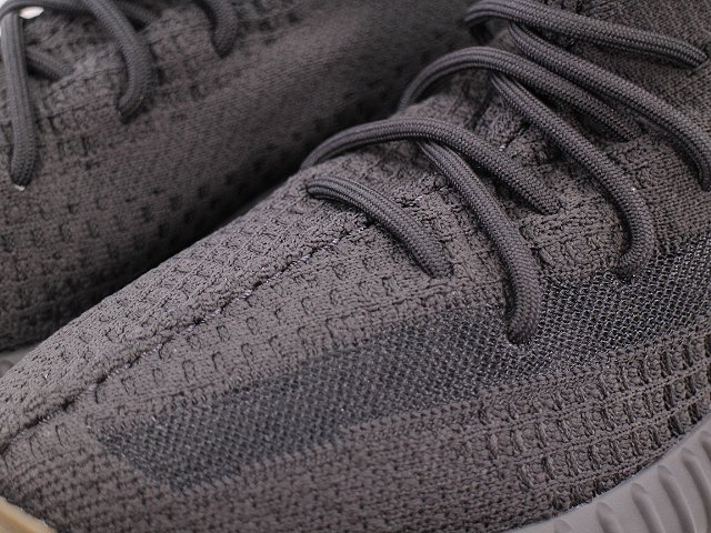 YEEZY BOOST 350 V2 FY2903 - 4