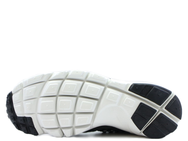 AIR FOOTSCAPE WOVEN CHUKKA 443686-010 - 4