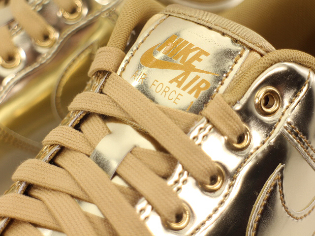 日本未発売、正規品、ナイキ、コリンチャンス ジャンパー フラメンゴ Comme Des Garcons Homme Plus × Nike Air Sunder Max SP 