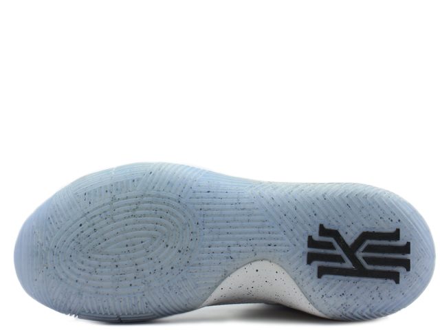 KYRIE 2 | スニーカーショップSKIT