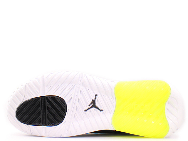 JORDAN MAX 200 CD6105-007 - 5