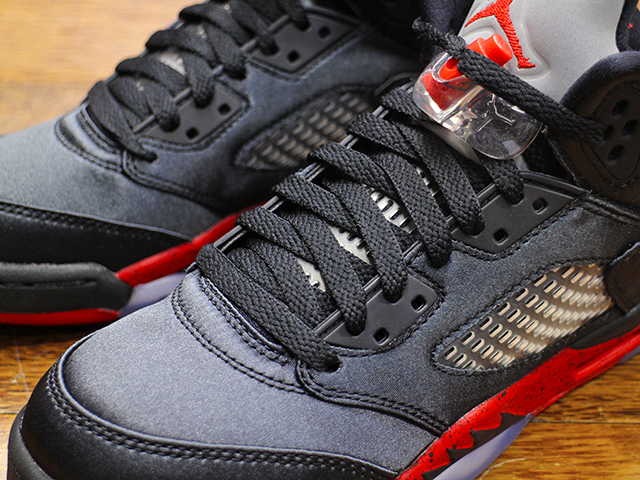 AIR JORDAN 5 RETRO(GS) “SATAIN-BLACK/UNIVERSITY RED”01