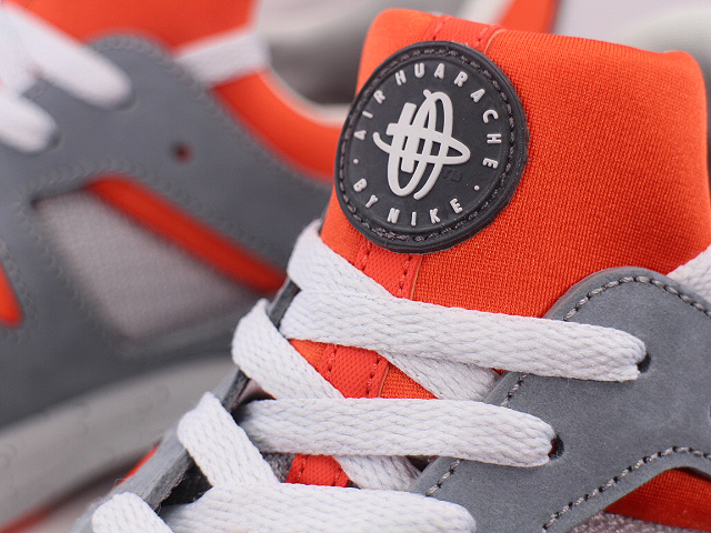 AIR HUARACHE INTERNATIONAL PRM 819482-008 - 4