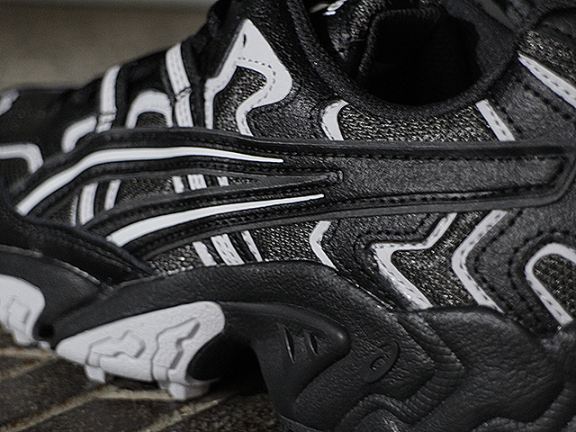 ASICS GEL-NANDI “GRAPHITE GREY/BLACK”01
