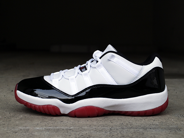 AIR JORDAN 11 RETRO LOW “CONCORD×BRED”01