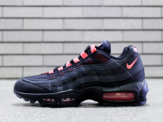 AIR MAX 95 “LIVERPOOL FC”01