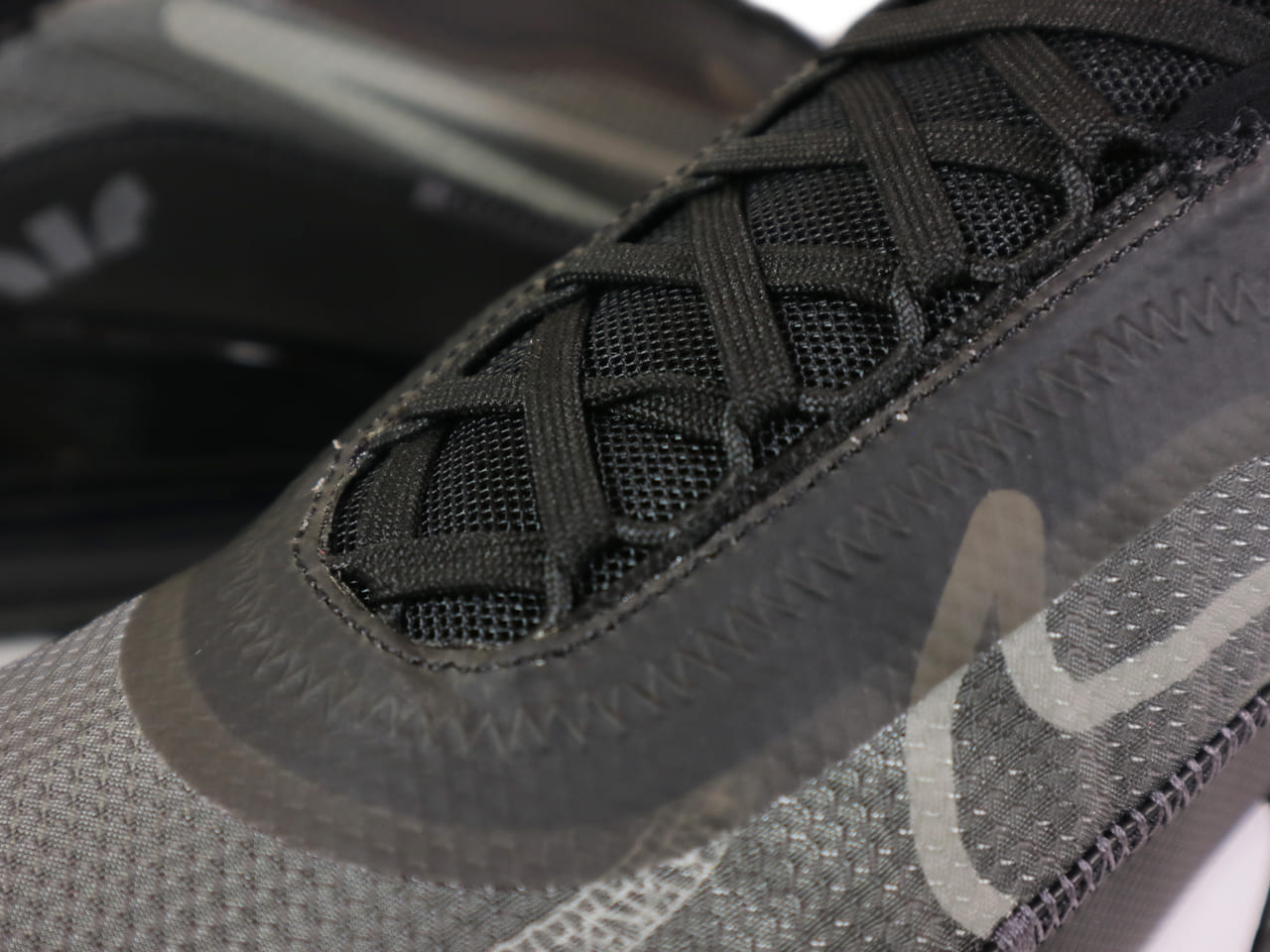 AIR MAX 2090 CW7306-001 - 6