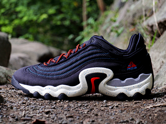A.C.G.AIR SKARN “BLACK/HABANERO RED”01