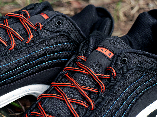 A.C.G.AIR SKARN “BLACK/HABANERO RED”01