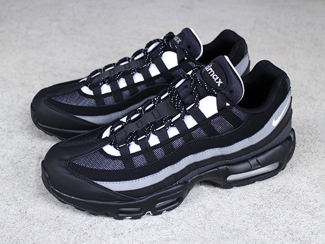 AIR MAX 95 ESSENTIAL “BLACK/GREY”01