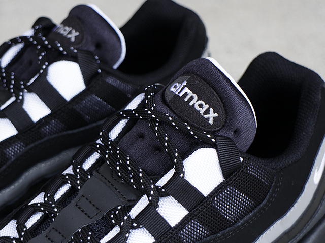 AIR MAX 95 ESSENTIAL “BLACK/GREY”01