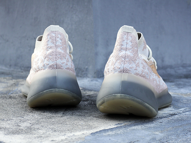 YEEZY BOOST 380 “PEPPER”01