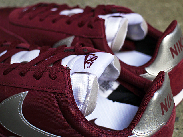 WAFFLE RACER 17 “TEAM RED/METALLIC SILVER”01