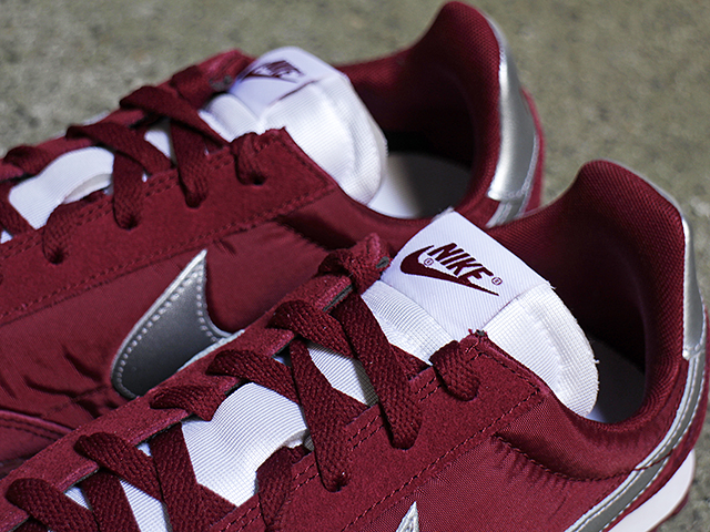 WAFFLE RACER 17 “TEAM RED/METALLIC SILVER”01