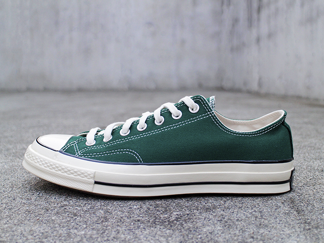 CHUCK 70 OX “MIDNIGHT CLOVER”01