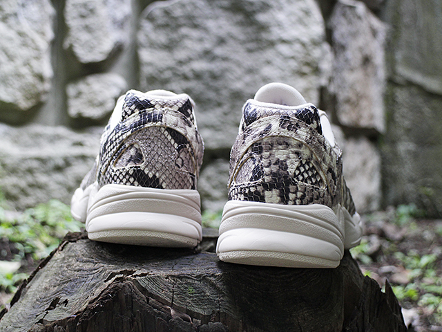 YUNG-1 “SNAKESKIN”01