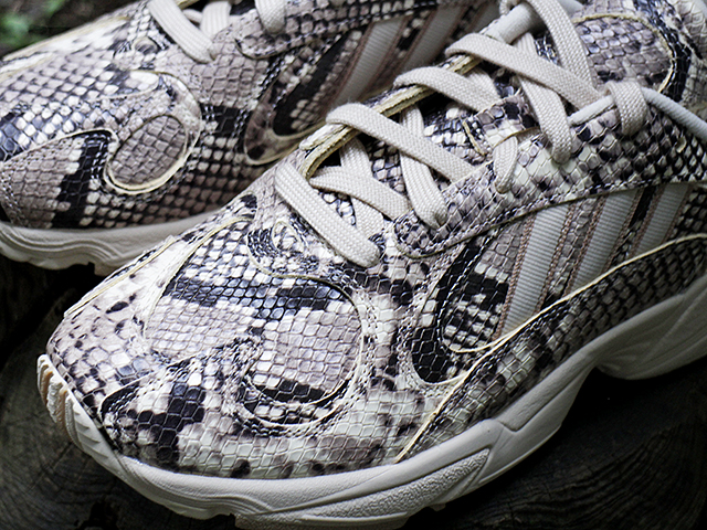 YUNG-1 “SNAKESKIN”01