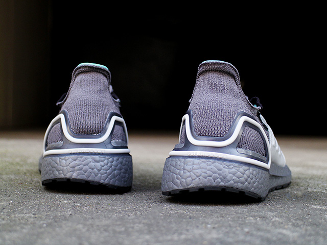 ULTRA BOOST 19 “BLACK/GREY THREE”01