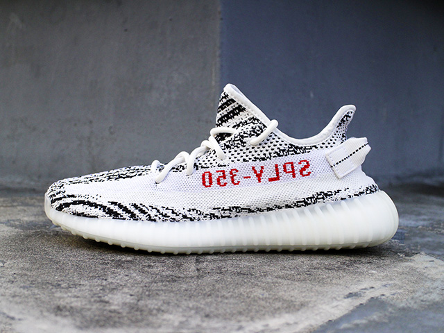 YEEZY BOOST 350 V2 “ZEBRA”01