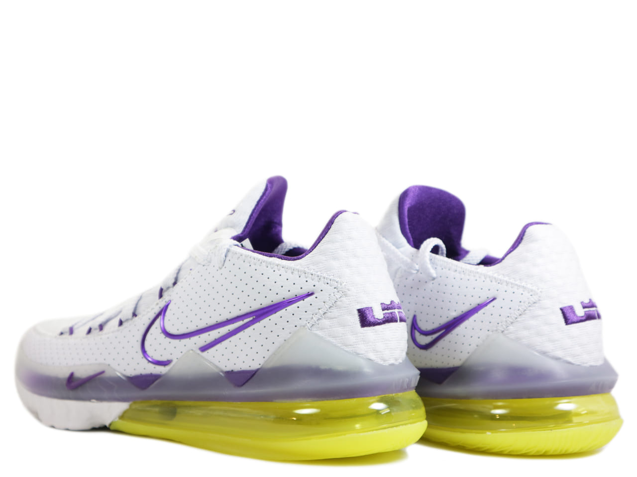 LEBRON 17 LOW CD5007-102 - 2