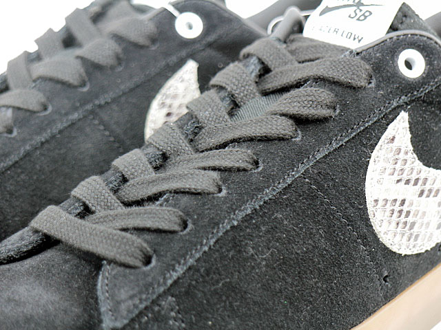 SB ZOOM BLAZER LOW GT QS DA7257-001 - 4