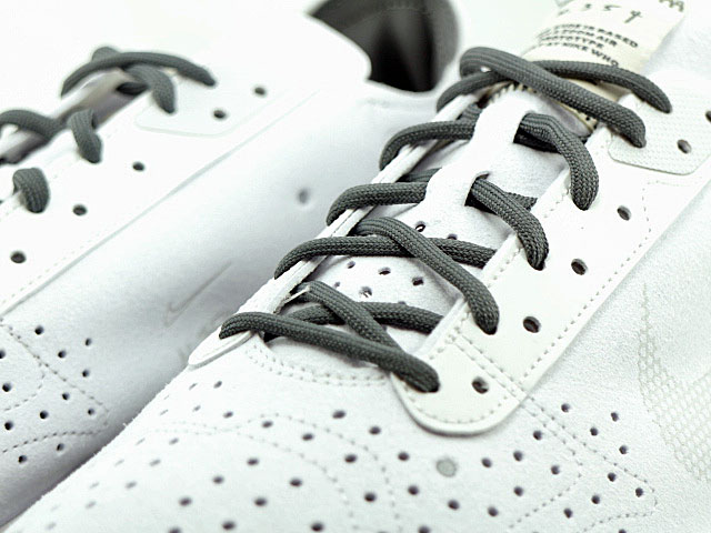 AIR ZOOM-TYPE CJ2033-100 - 4