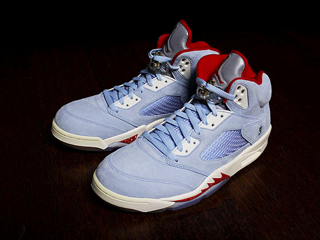 AIR JORDAN 5 “TROPHY ROOM”01