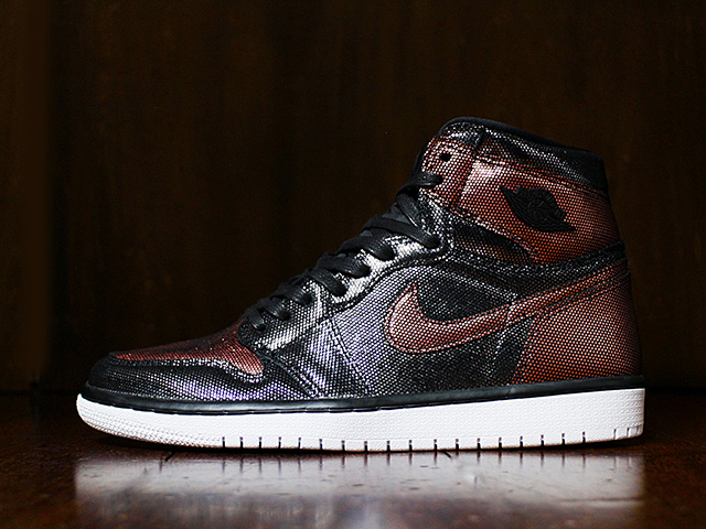WMNS AIR JORDAN 1 HIGH OG FEARLESS “ROSE GOLD”01