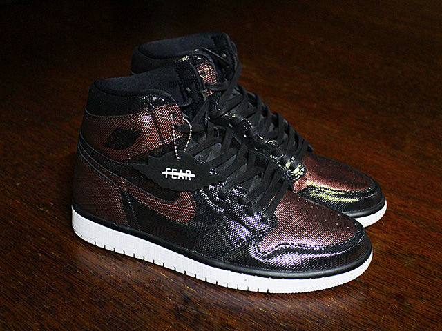 WMNS AIR JORDAN 1 HIGH OG FEARLESS “ROSE GOLD”01