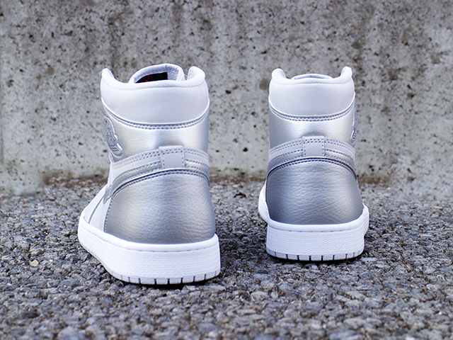 AIR JORDAN 1 HIGH OG CO JP “NEUTRAL GREY/SILVER”01
