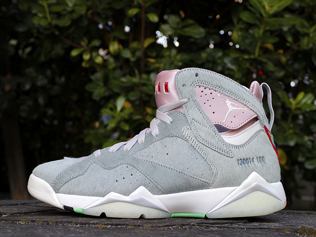 AIR JORDAN 7 RETRO SE “HARE 2.0/BUGS BUNNY”01