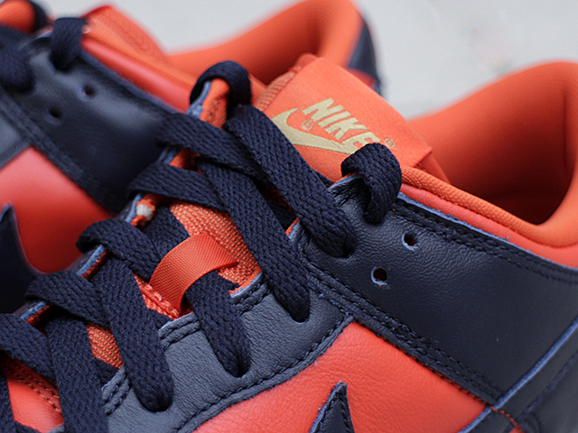DUNK LOW SP “CHAMP COLORS”01