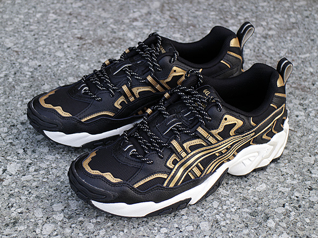GEL-NANDI “BLACK/PURE GOLD”01