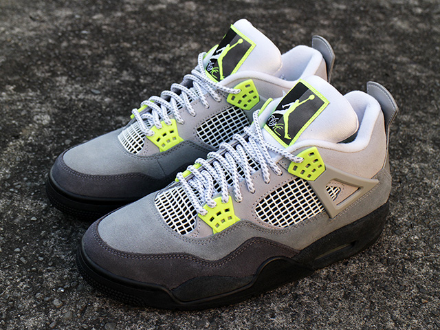 AIR JORDAN 4 RETRO SE “AIR MAX 95 NEON”01