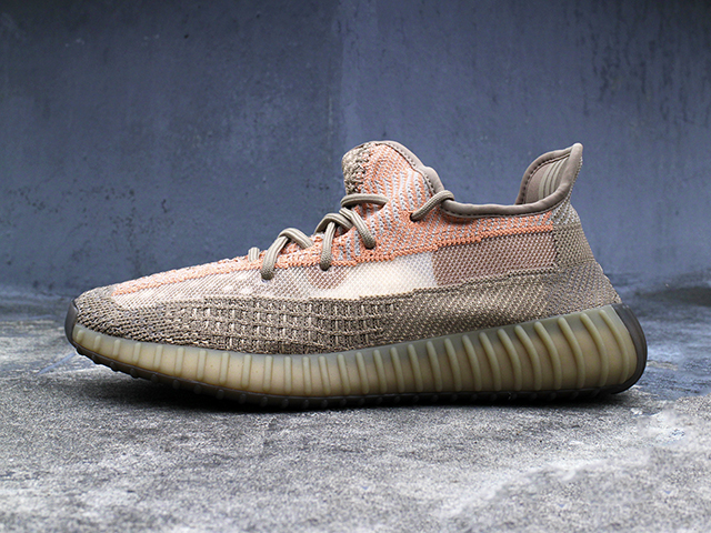 YEEZY BOOST 350 V2 “SAND TAUPE”01