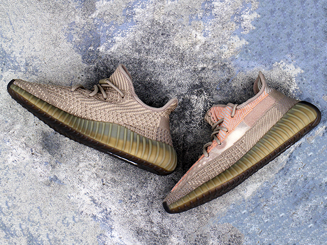 YEEZY BOOST 350 V2 “SAND TAUPE”01
