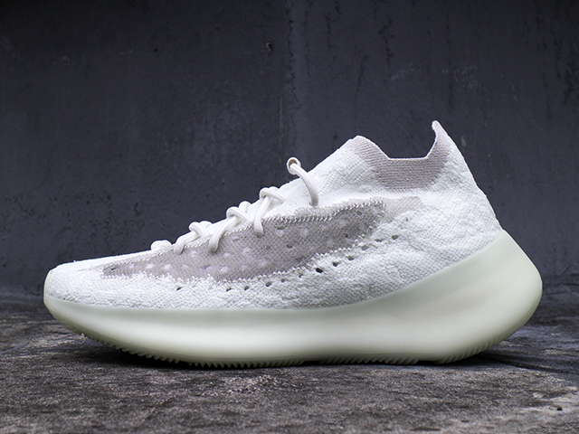 YEEZY BOOST 380 “CALCITE GLOW”01